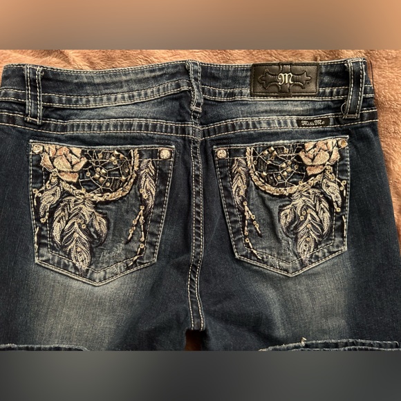 Sold on another platform - Picture 12 of 12